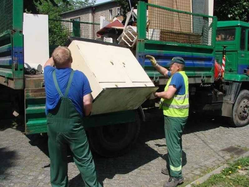 Вывоз строительного мусора по выгодным расценкам
